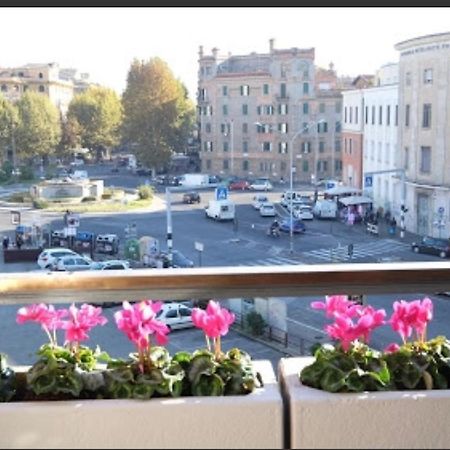 Fiore Vaticano B&B ローマ エクステリア 写真