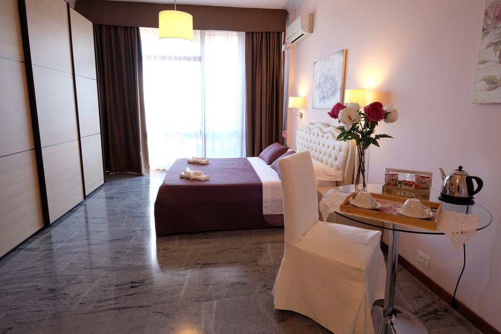 Fiore Vaticano B&B ローマ 部屋 写真